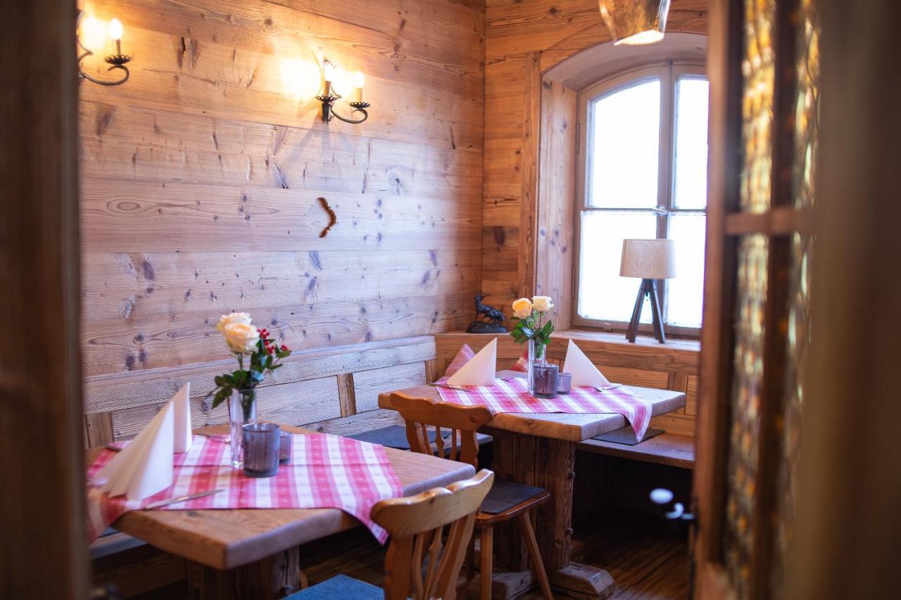 Hotel Zum Hirsch Wertingen Zewnętrze zdjęcie